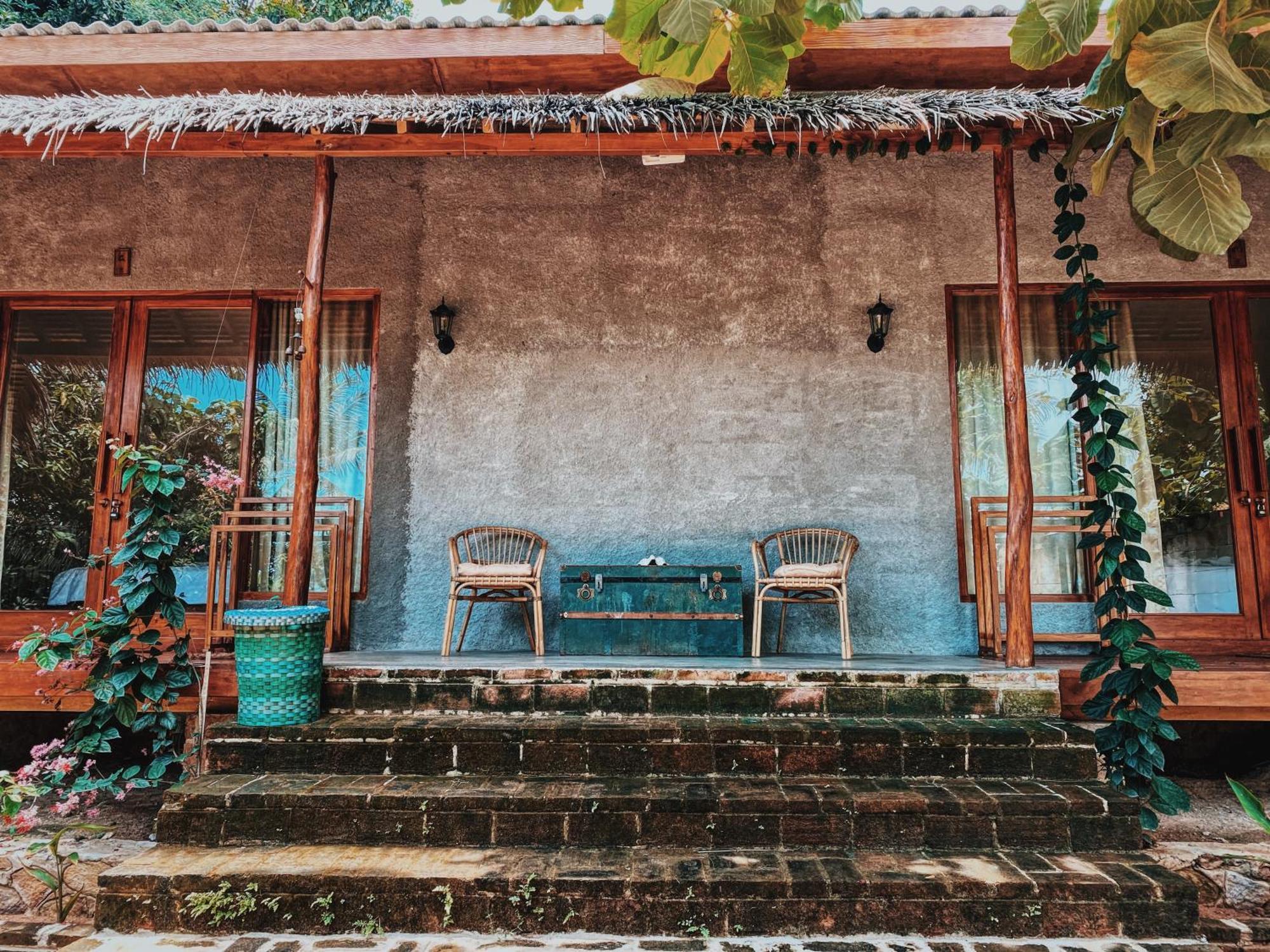 Basa-Basi Lodge Каримунджава Екстериор снимка